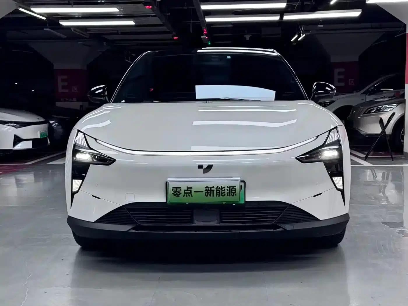 2024 Model X6 01 (Facelift) Max Long Range Edition — миниатюра 2