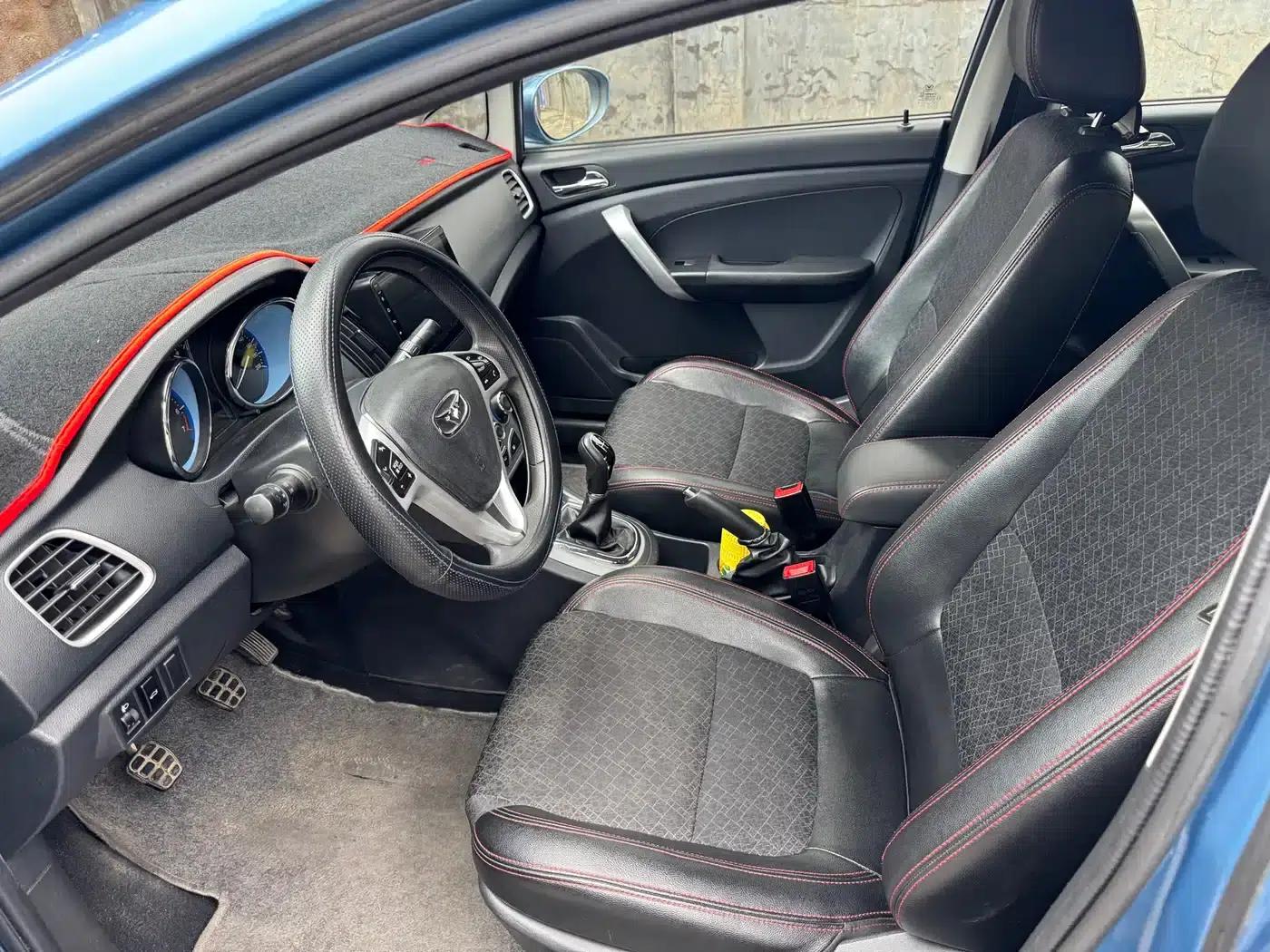 Kaiyi C3 2015 1.5L Manual Diamond Edition — миниатюра 9