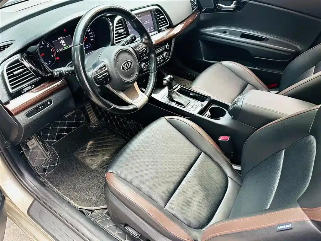 Kia K5 2017 1.8L Automatic DLX — миниатюра 4