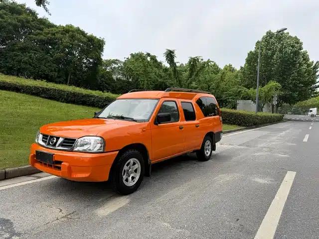 2013 Nissan ZN Van 2.4L 2WD Luxury 5-Seater