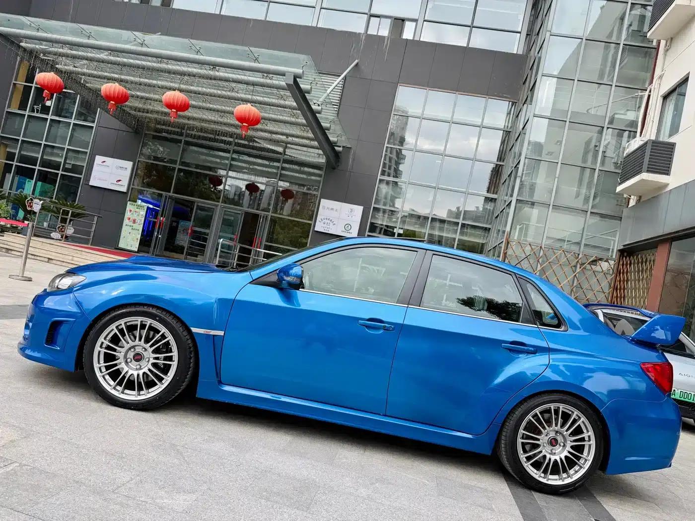 Impreza 2011 2.5T WRX STi Sedan — миниатюра 8