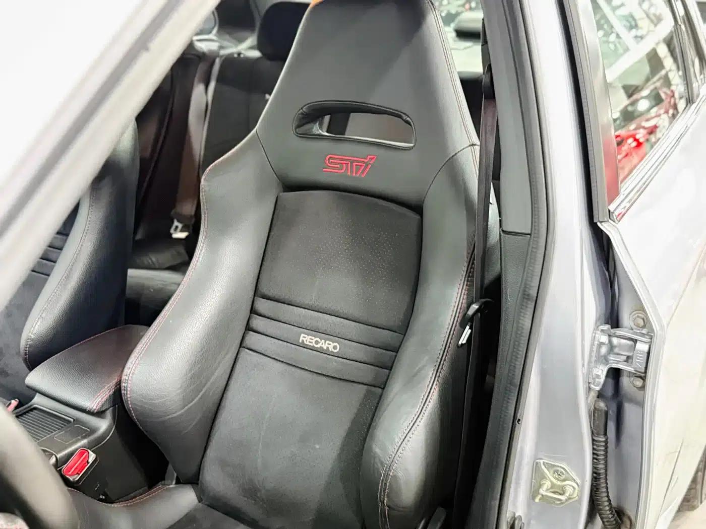 Impreza 2011 2.5T WRX STi Sedan — миниатюра 11