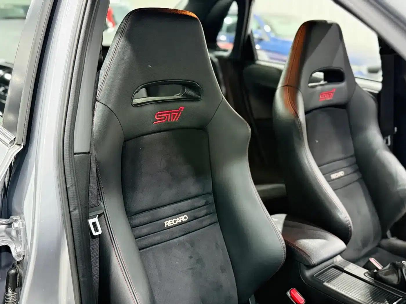 Impreza 2011 2.5T WRX STi Sedan — миниатюра 7