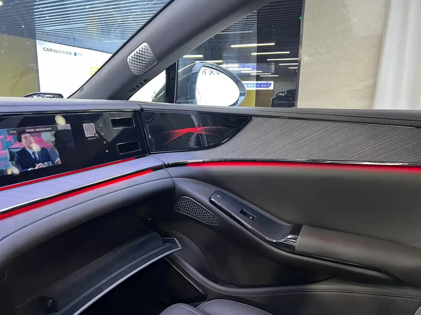 Denza Z9 2024 Model 1100km AWD Max Edition — миниатюра 18