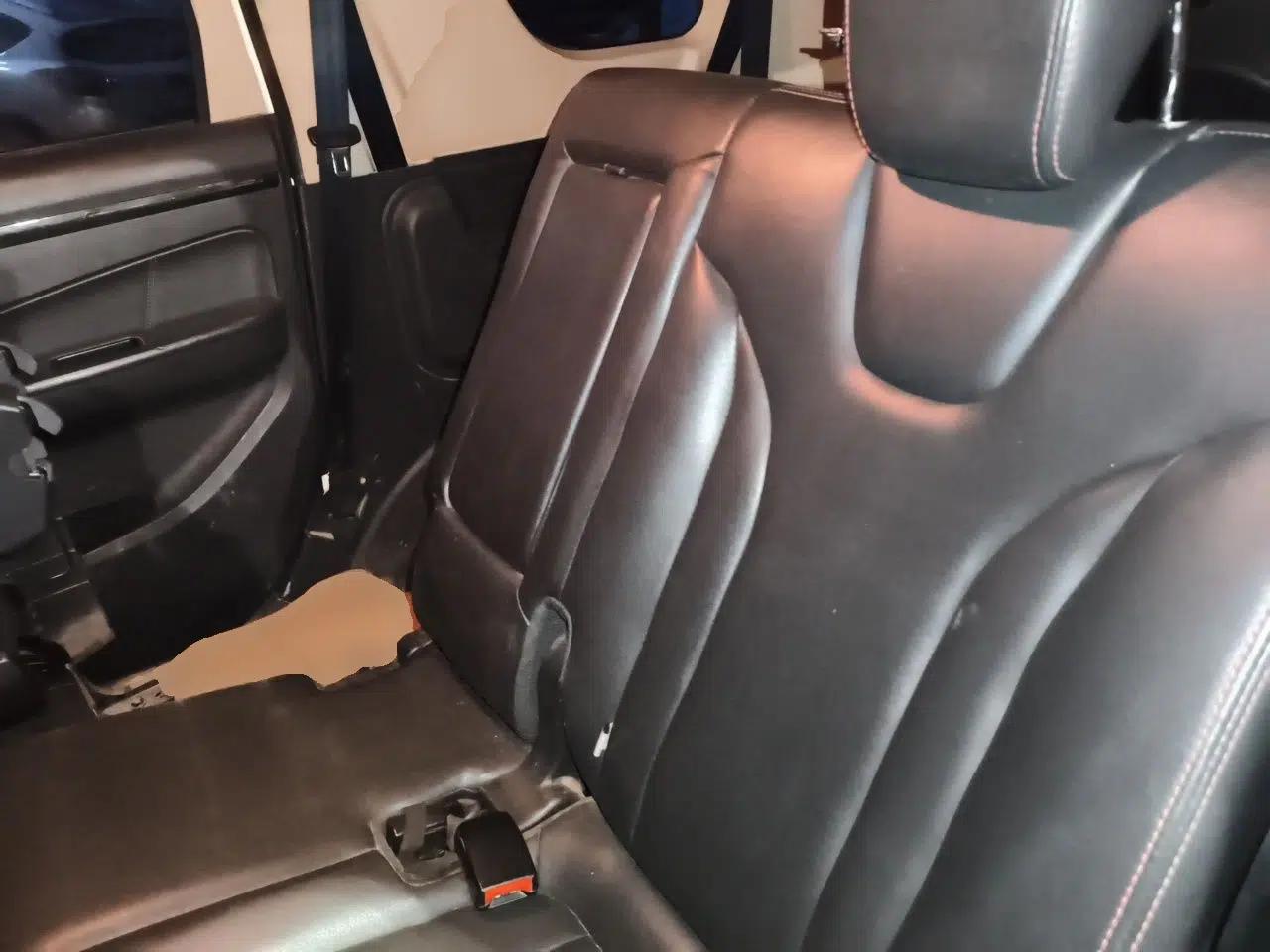 Used Dongfeng Fengon 370 2016 1.5L Manual Luxury 7-Seater — миниатюра 17