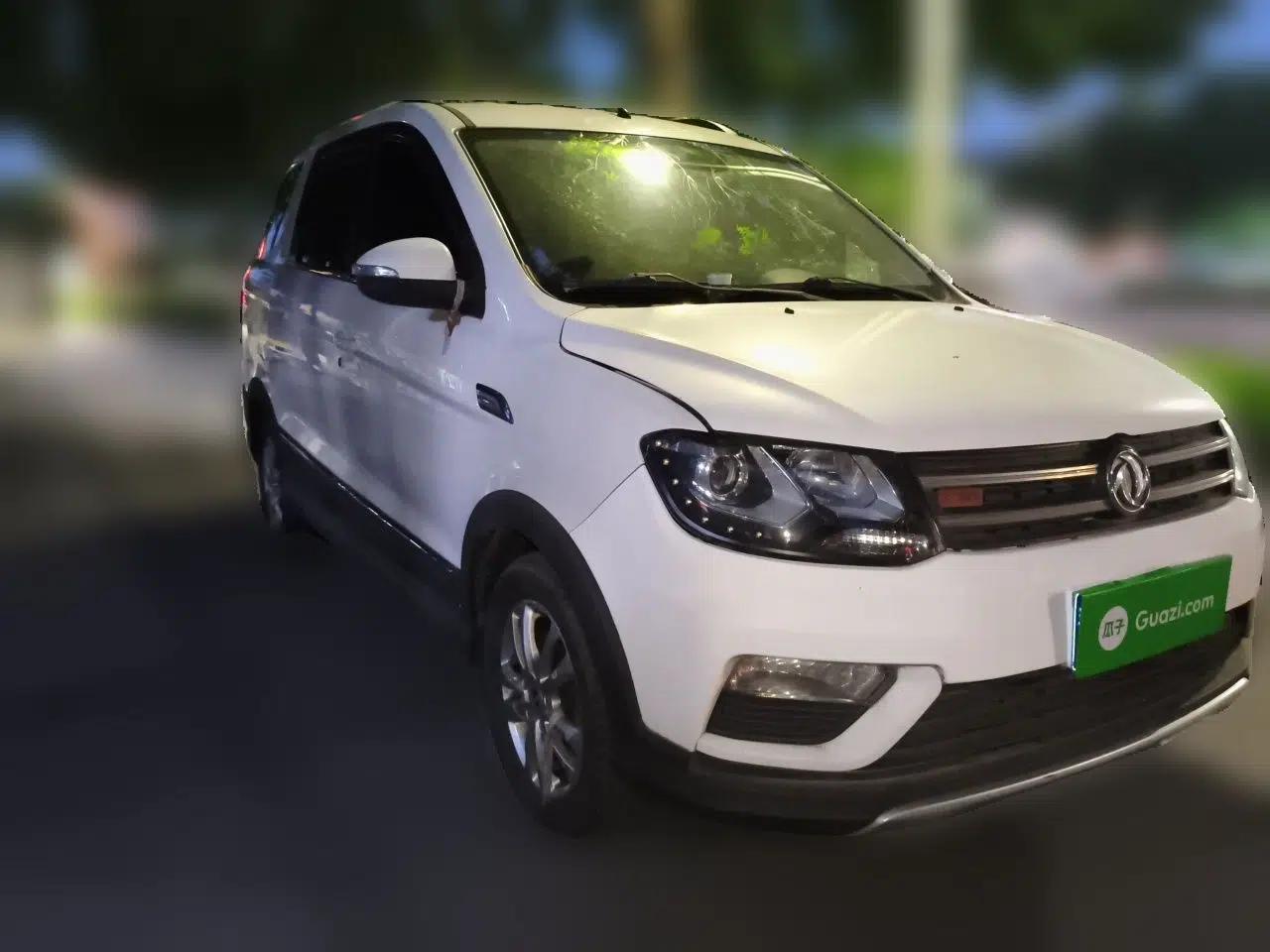 Used Dongfeng Fengon 370 2016 1.5L Manual Luxury 7-Seater — миниатюра 3