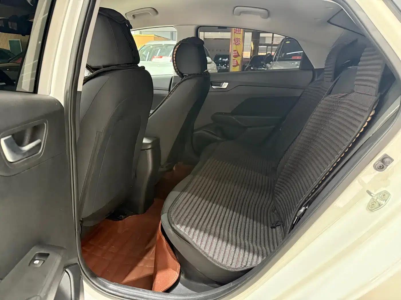 2020 Hyundai Verna 1.4L CVT GLS Cool Edition — миниатюра 11
