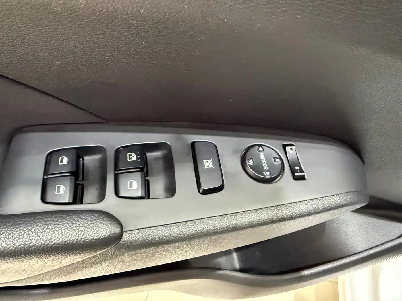 2020 Hyundai Verna 1.4L CVT GLS Cool Edition — миниатюра 13