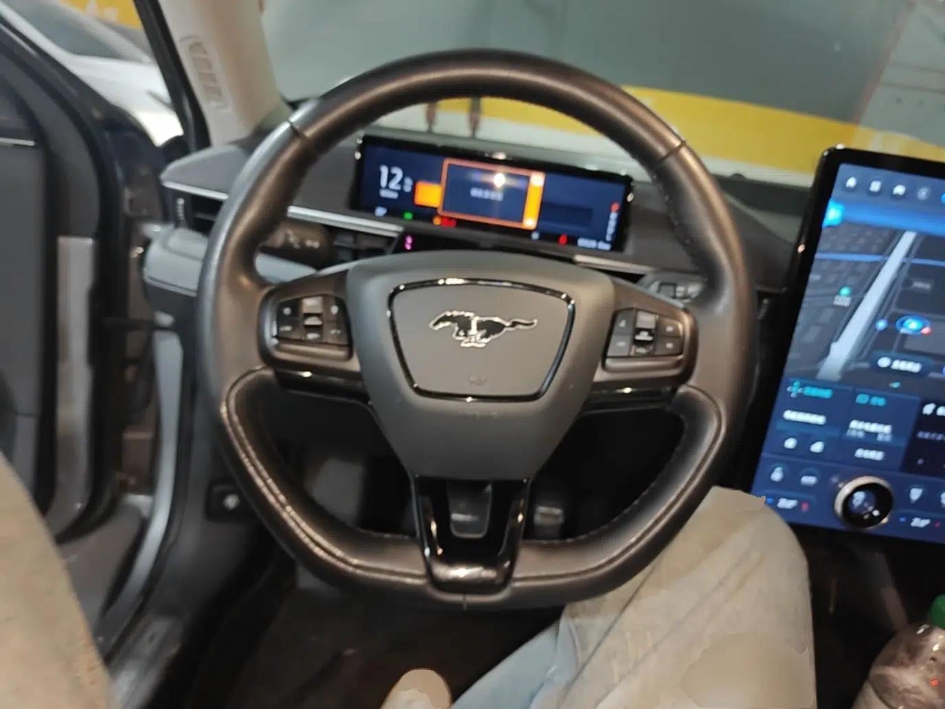 Used Ford Mustang Mach-E 2021 AION Y Plus Rear-Drive Luxury Edition (Long Range) — миниатюра 13