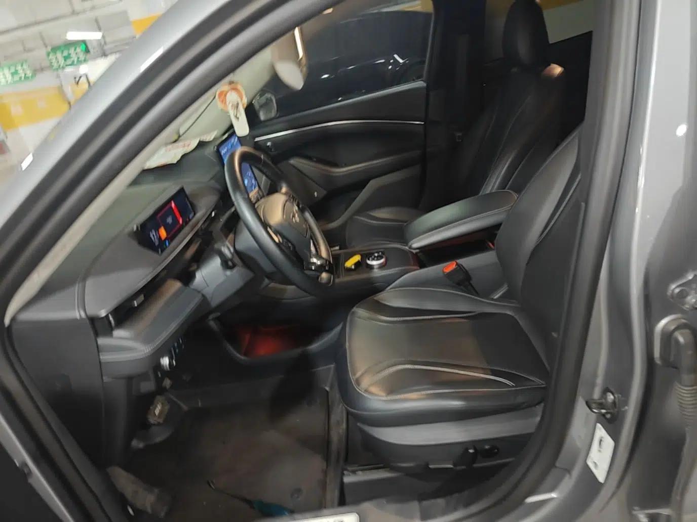 Used Ford Mustang Mach-E 2021 AION Y Plus Rear-Drive Luxury Edition (Long Range) — миниатюра 17