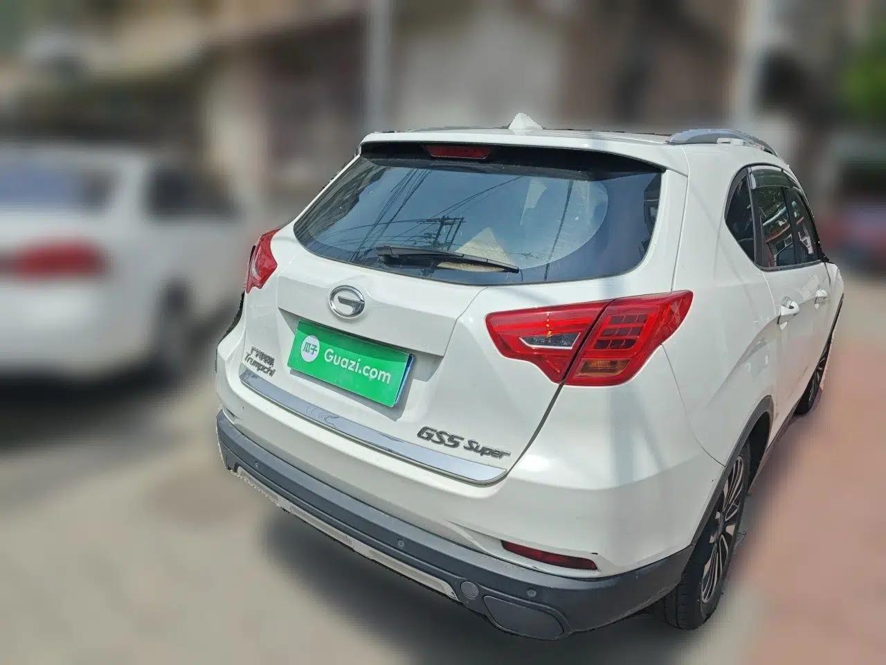 Used GAC Trumpchi GS5 Super 2016 2.0L Automatic Two-Wheel Drive Anniversary Edition — миниатюра 6