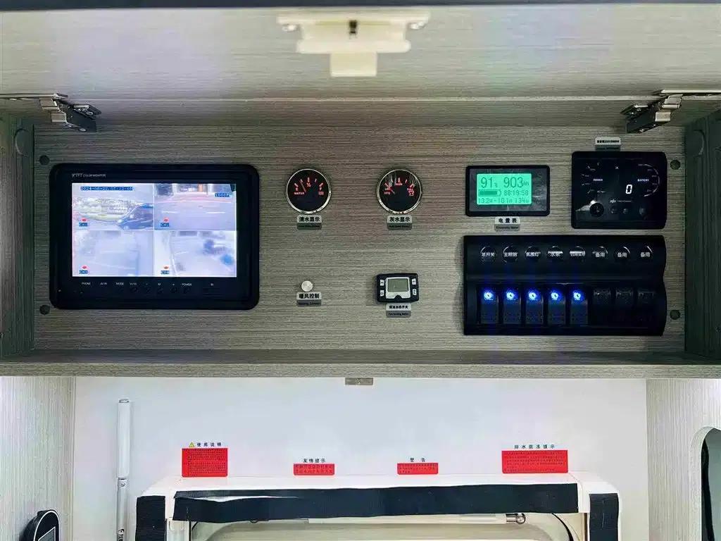 Iveco Daily 2021 3.0L Automatic — миниатюра 12
