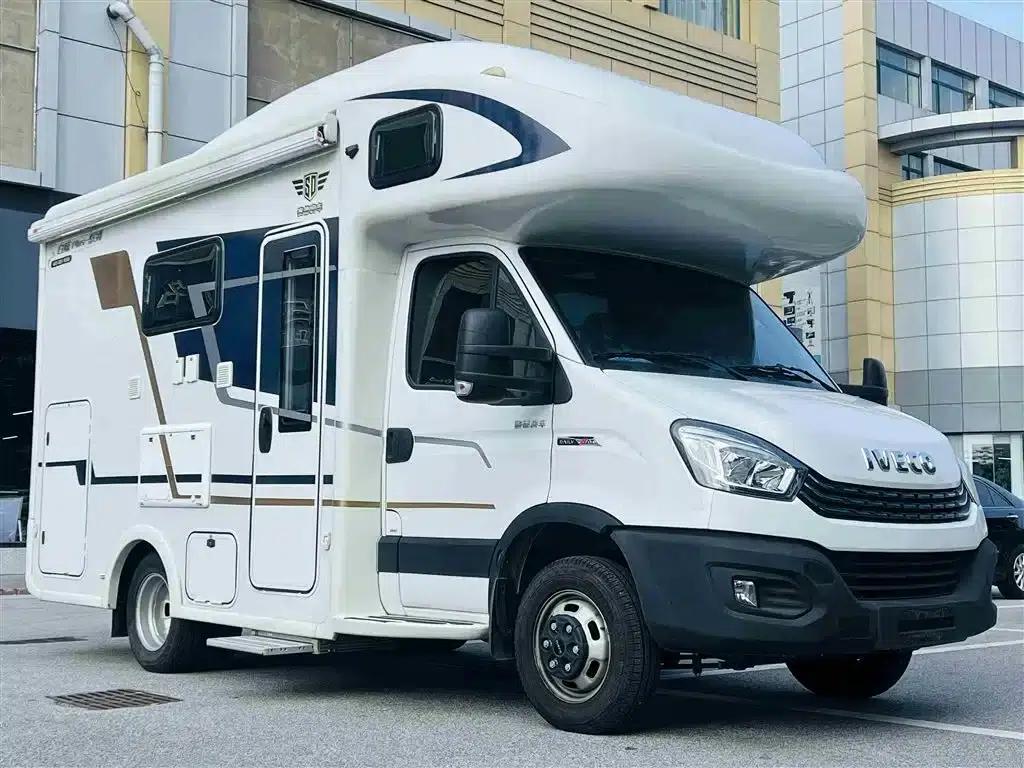 Iveco Daily 2021 3.0L Automatic — миниатюра 3