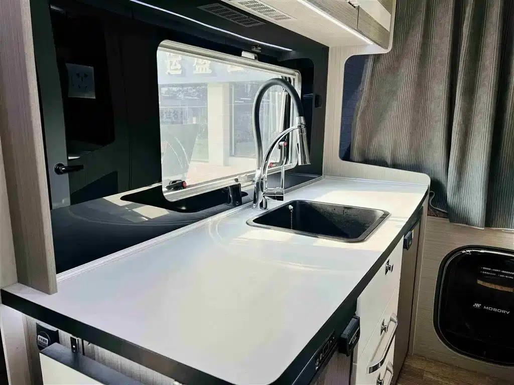 Iveco Daily 2021 3.0L Automatic — миниатюра 28