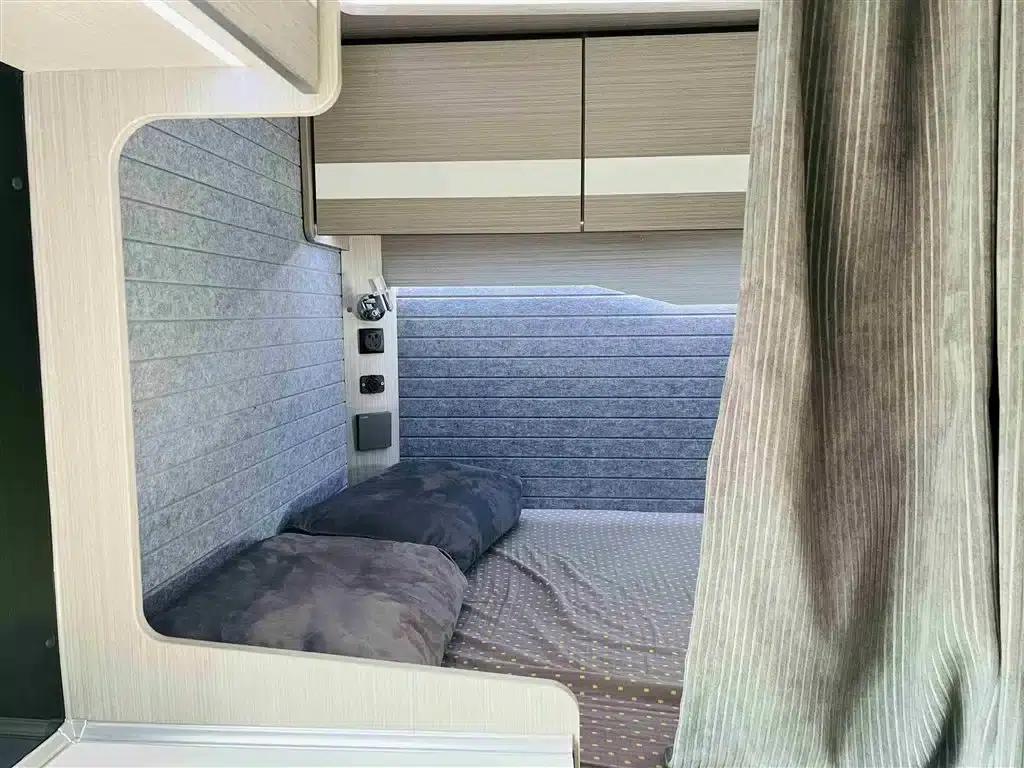 Iveco Daily 2021 3.0L Automatic — миниатюра 29