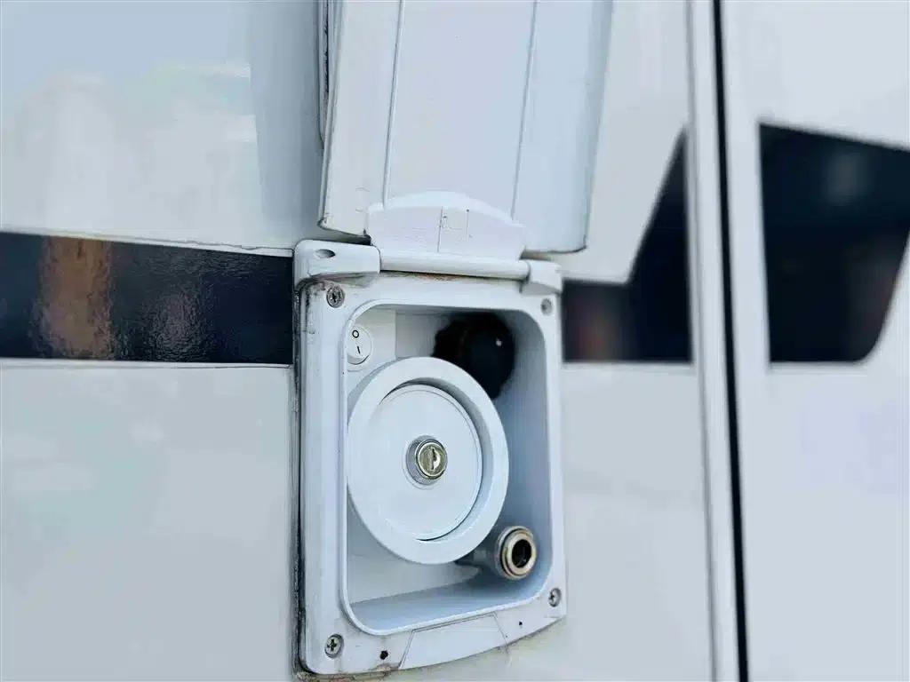 Iveco Daily 2021 3.0L Automatic — миниатюра 54