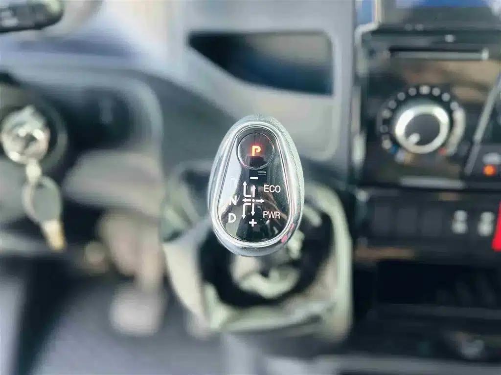 Iveco Daily 2021 3.0L Automatic — миниатюра 10