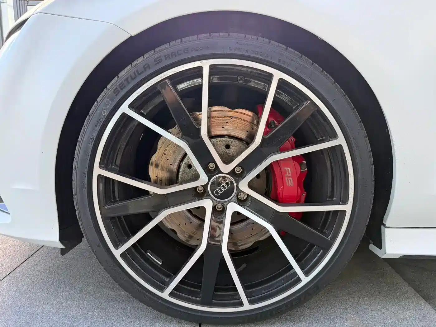 2016 Audi RS 7 RS 7 4.0T Sportback Performance — миниатюра 12
