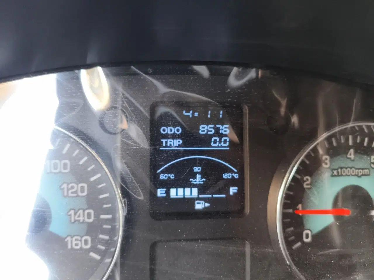 Used Jinbei Hiace X30 CNG 2023 1.5L Natural Gas Wealthy Van 2/5-Seater Air-Conditioned Version SWCC15M — миниатюра 12