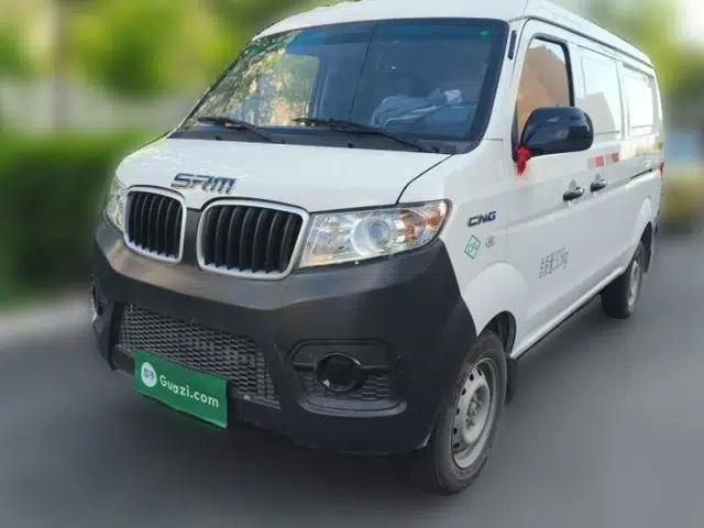 Used Jinbei Hiace X30 CNG 2023 1.5L Natural Gas Wealthy Van 2/5-Seater Air-Conditioned Version SWCC15M