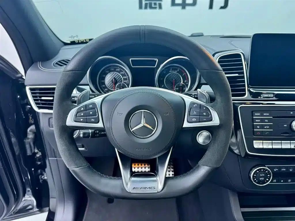 2017 Mercedes-Benz GLS AMG 63 4MATIC — миниатюра 12