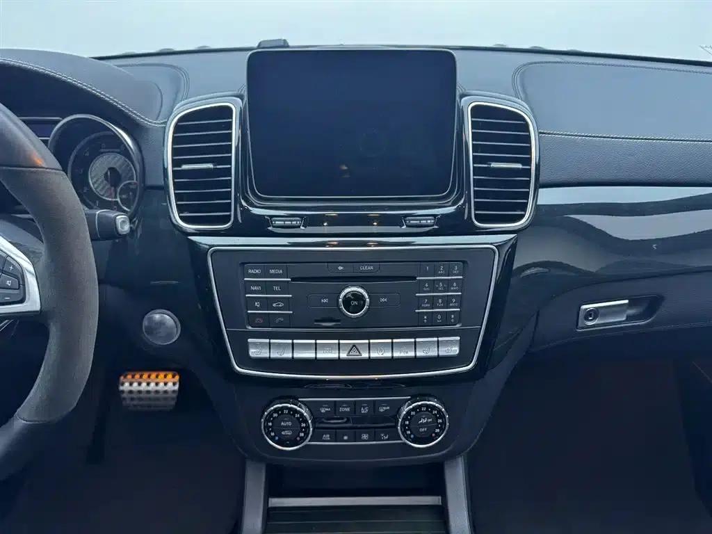 2017 Mercedes-Benz GLS AMG 63 4MATIC — миниатюра 13