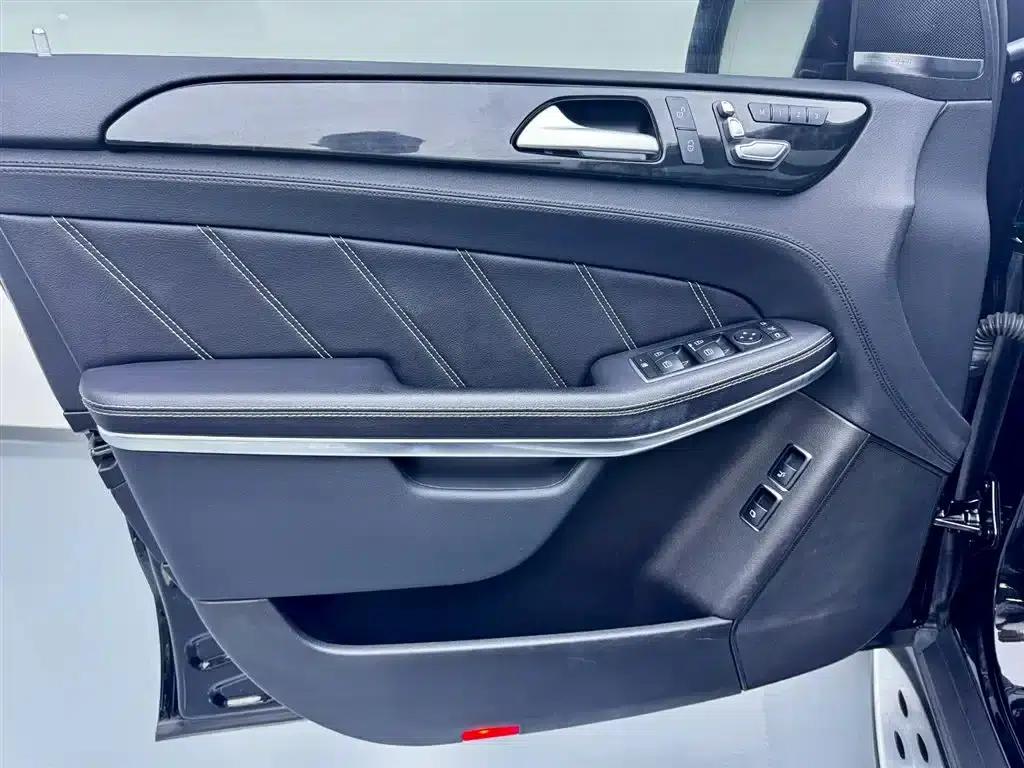 2017 Mercedes-Benz GLS AMG 63 4MATIC — миниатюра 10
