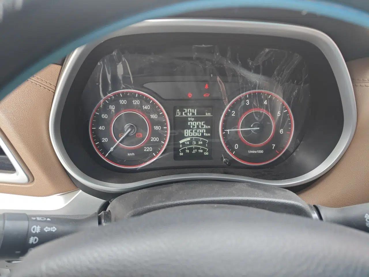 Used Jinbei F50 2017 1.6L Manual Comfort Model — миниатюра 11