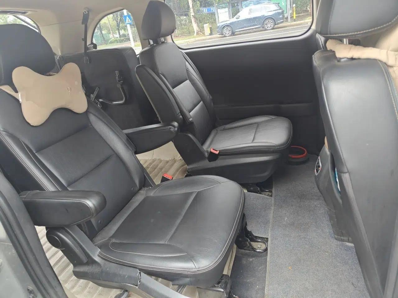 Used Jinbei F50 2017 1.6L Manual Comfort Model — миниатюра 17
