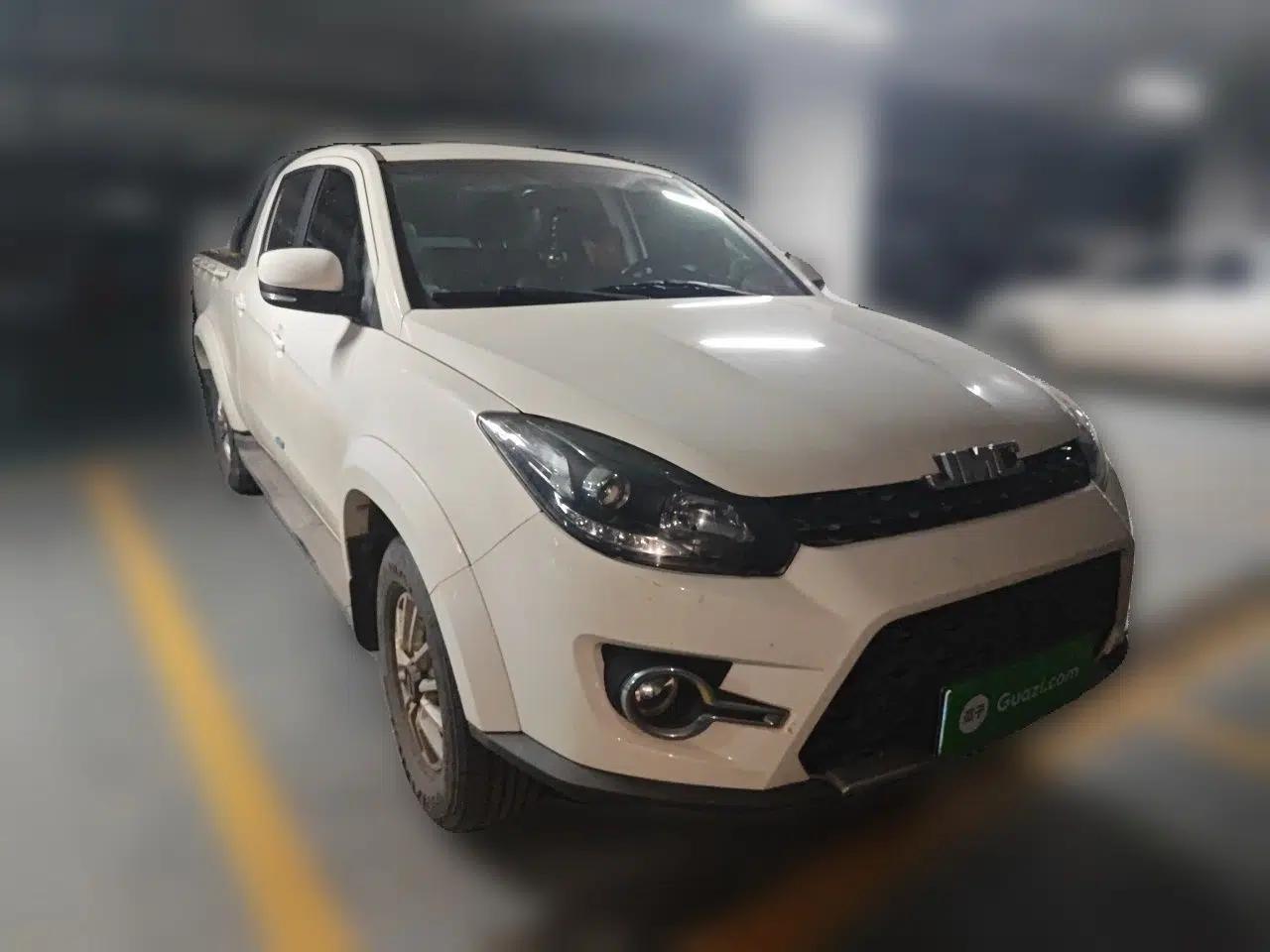 Used JMC Yuhu 3 2018 2.5T Diesel Two-Wheel Drive Advanced Version with Long Wheelbase — миниатюра 3