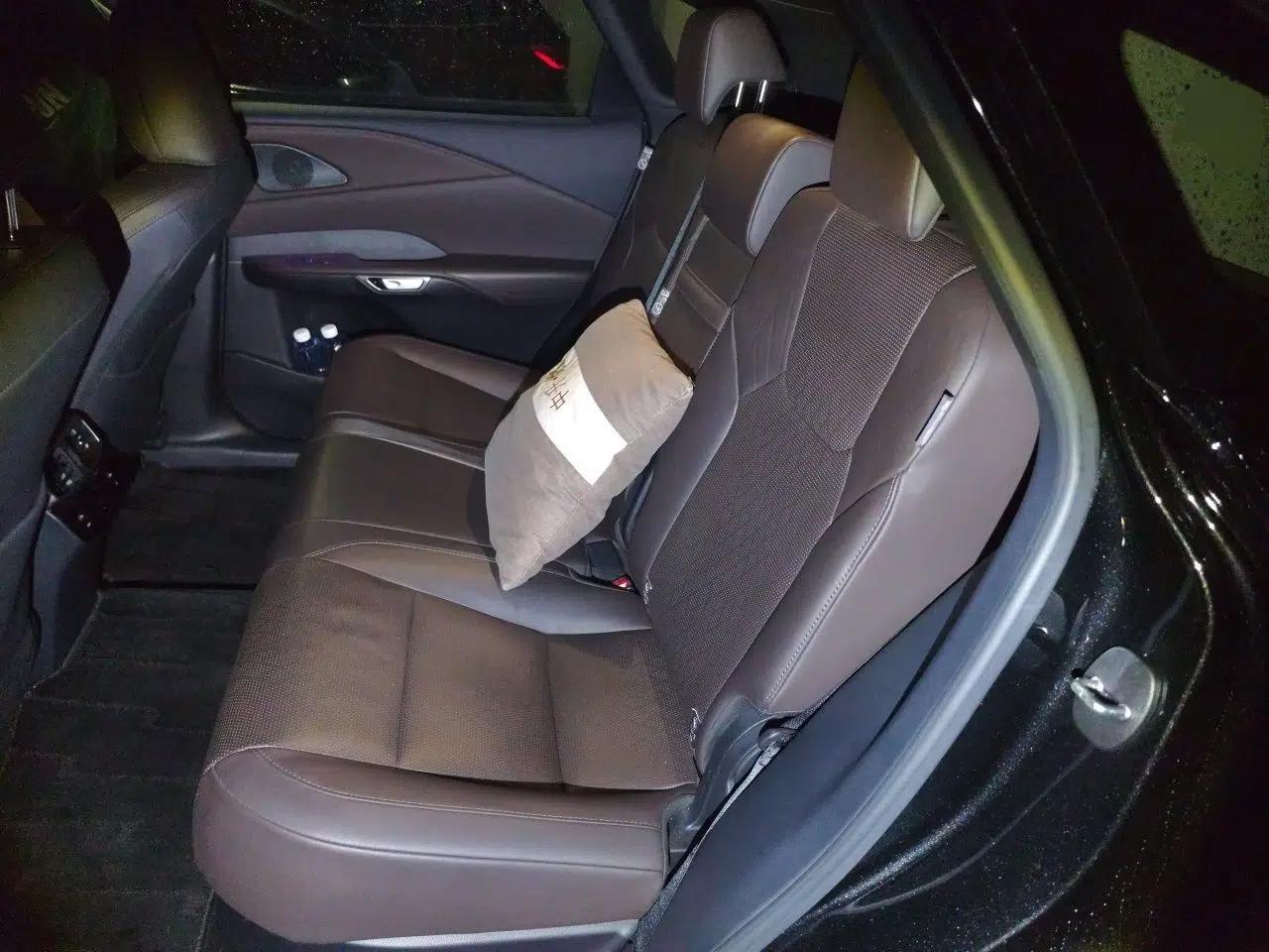 Used Lexus RX New Energy 2023 450h+ Four-Wheel Drive Enjoyment Edition — миниатюра 17