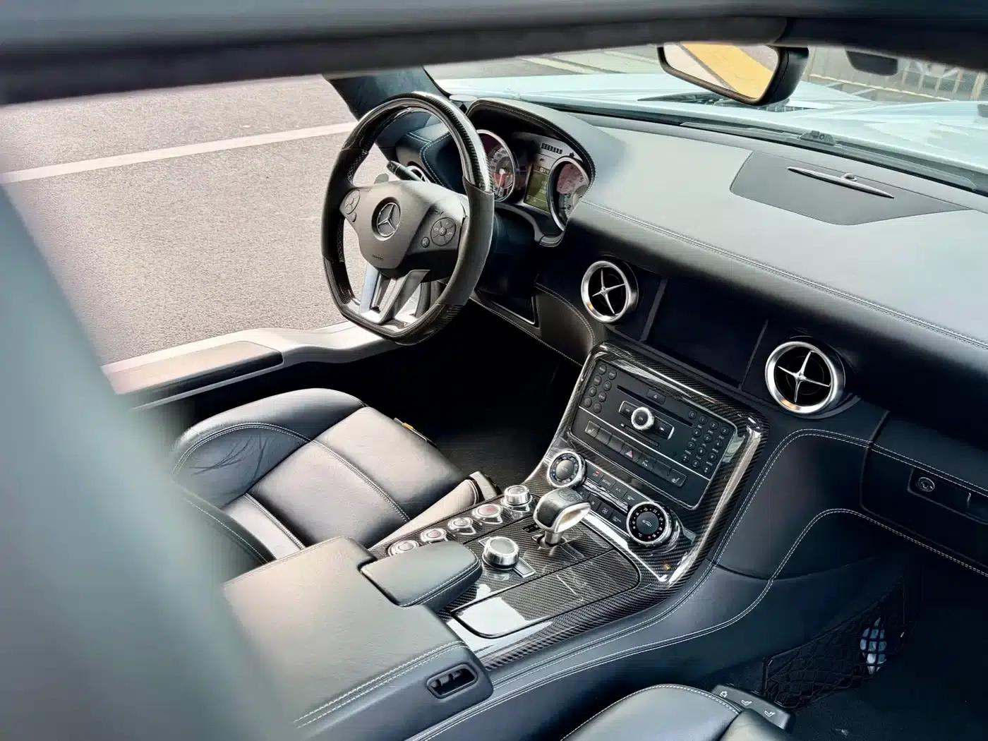 2011 Mercedes-Benz SLS AMG — миниатюра 20