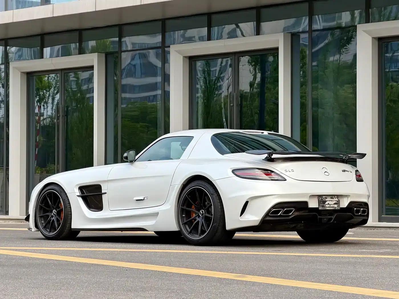 2011 Mercedes-Benz SLS AMG — миниатюра 8