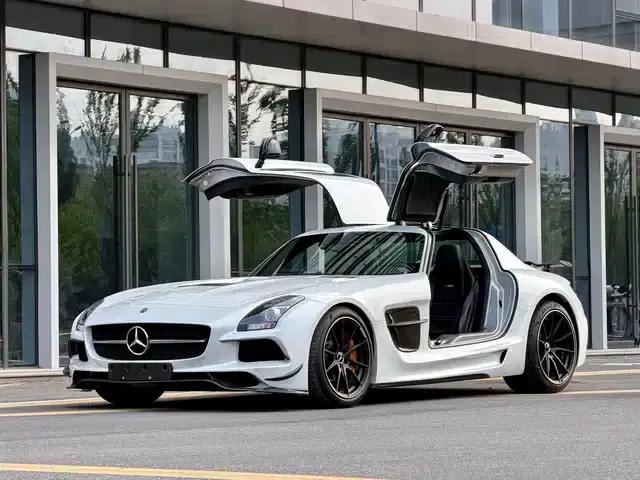 2011 Mercedes-Benz SLS AMG