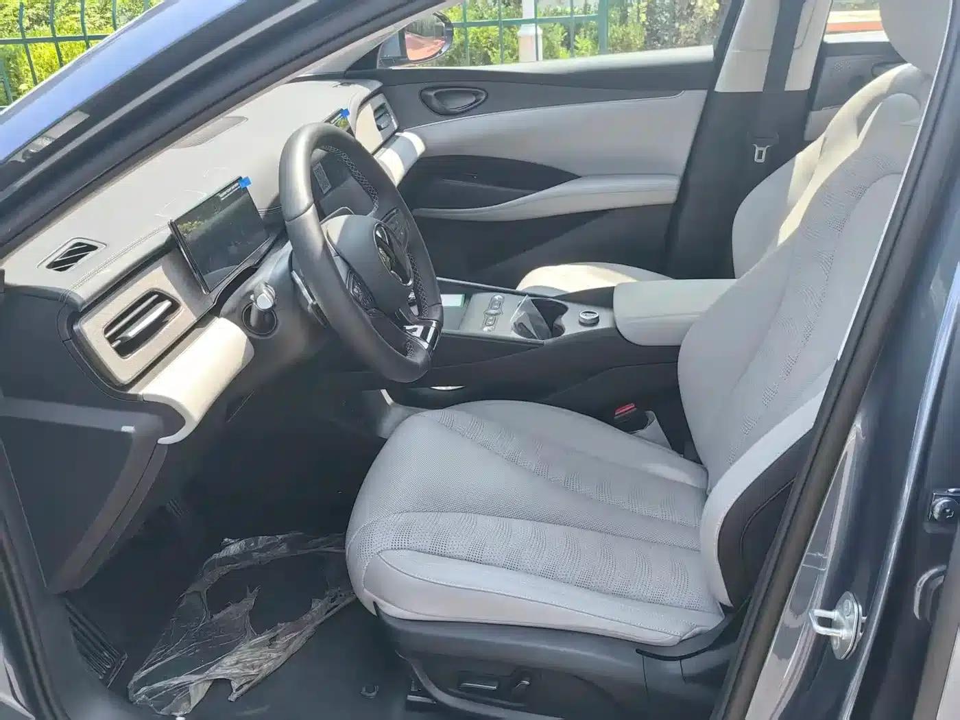 Seal 06 DM-i Touring Edition 2025 DM-i 80KM Premium — миниатюра 9
