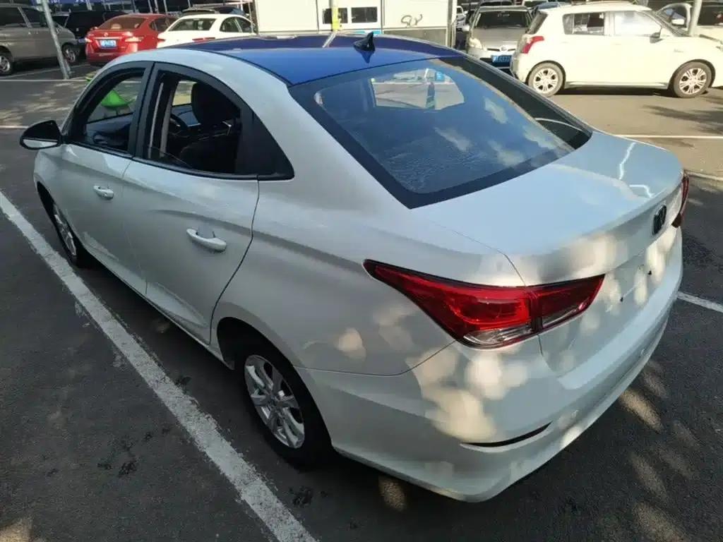 Yuexiang 2019 1.5L DCT Comfort Model (National VI Emission Standard) — миниатюра 5