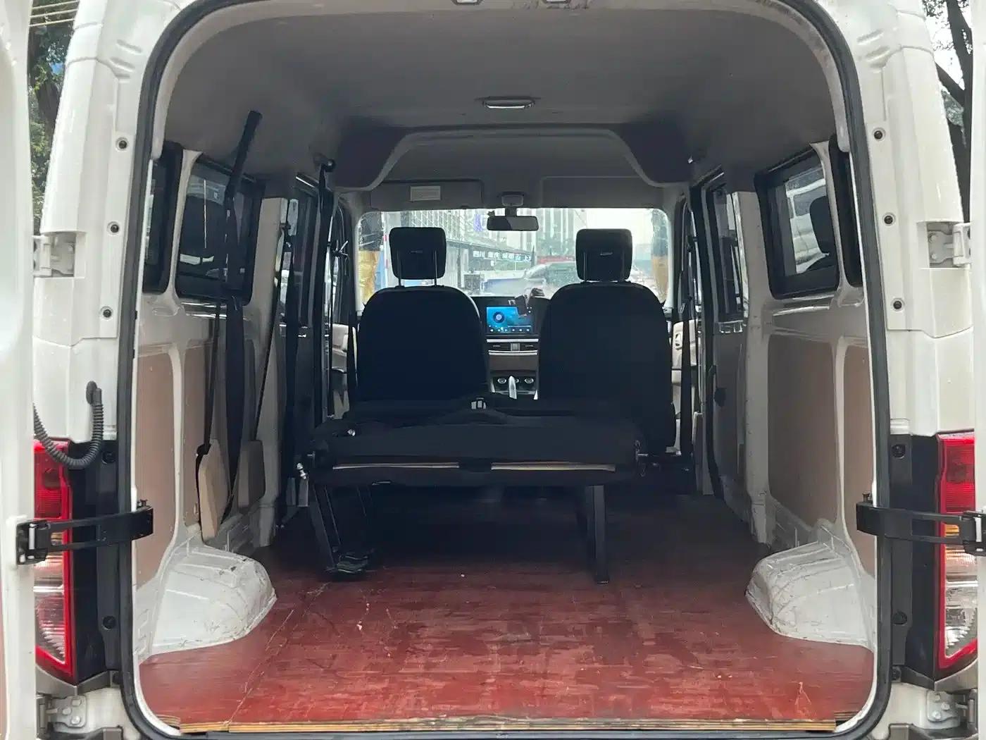 CrossStar V7 EV 2025 Model, 285km/h, Smart Enjoyment Edition, 7 Seats, Ningde 2C, 41.86kWh — миниатюра 3
