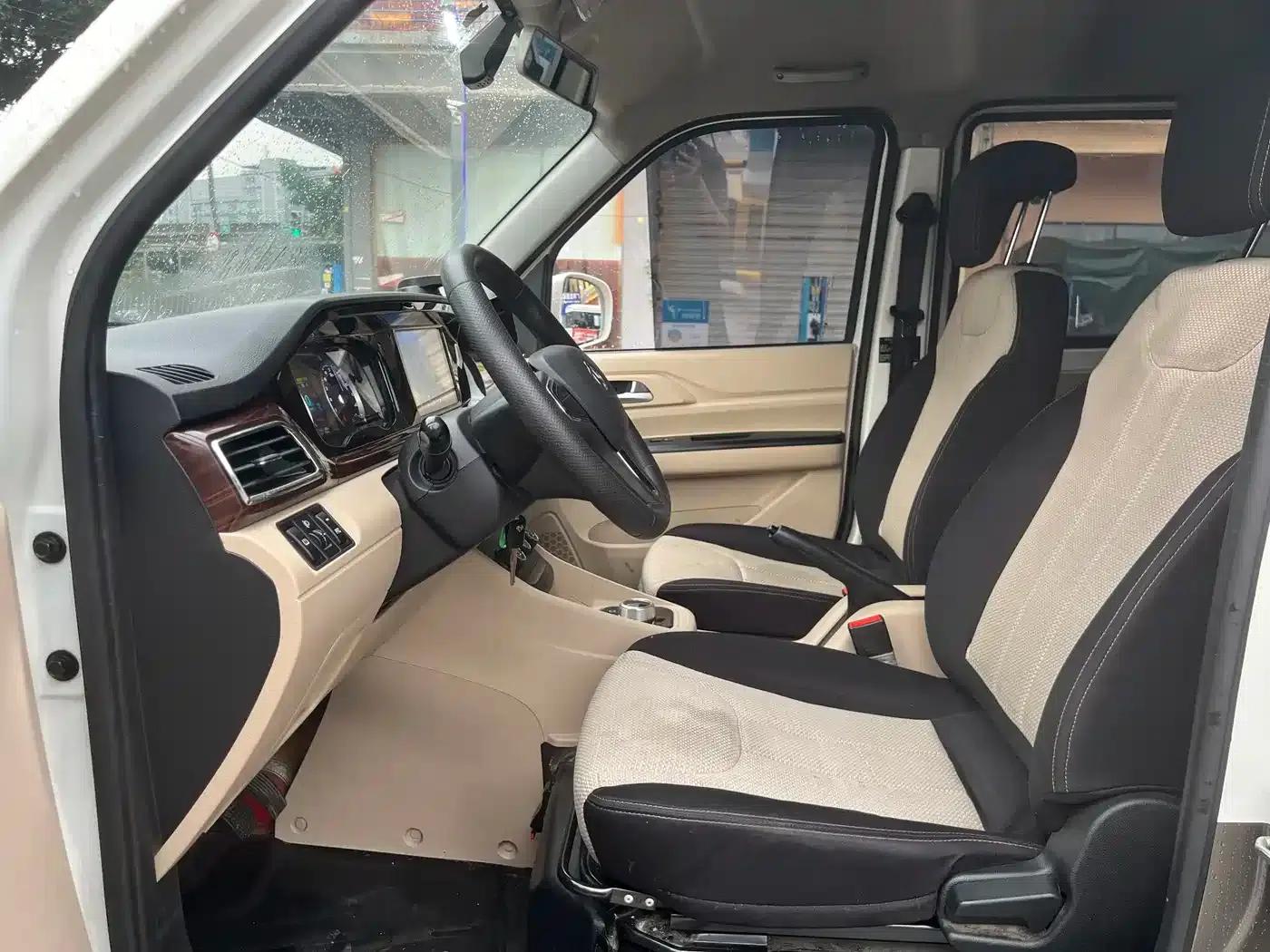 CrossStar V7 EV 2025 Model, 285km/h, Smart Enjoyment Edition, 7 Seats, Ningde 2C, 41.86kWh — миниатюра 6