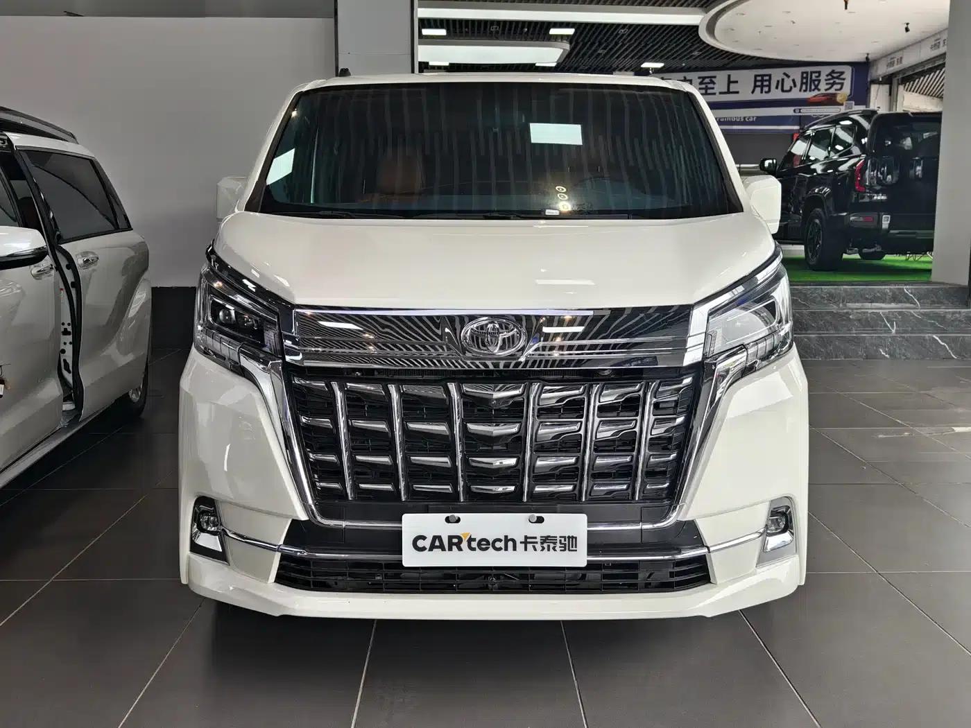 2025 HIACE 3.5L Automatic — миниатюра 2