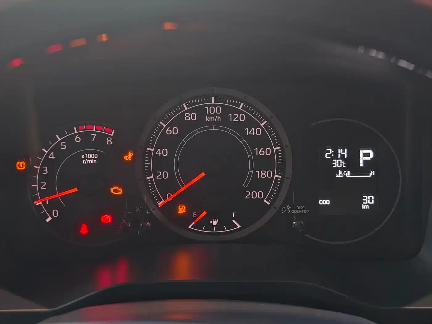 2025 HIACE 3.5L Automatic — миниатюра 11