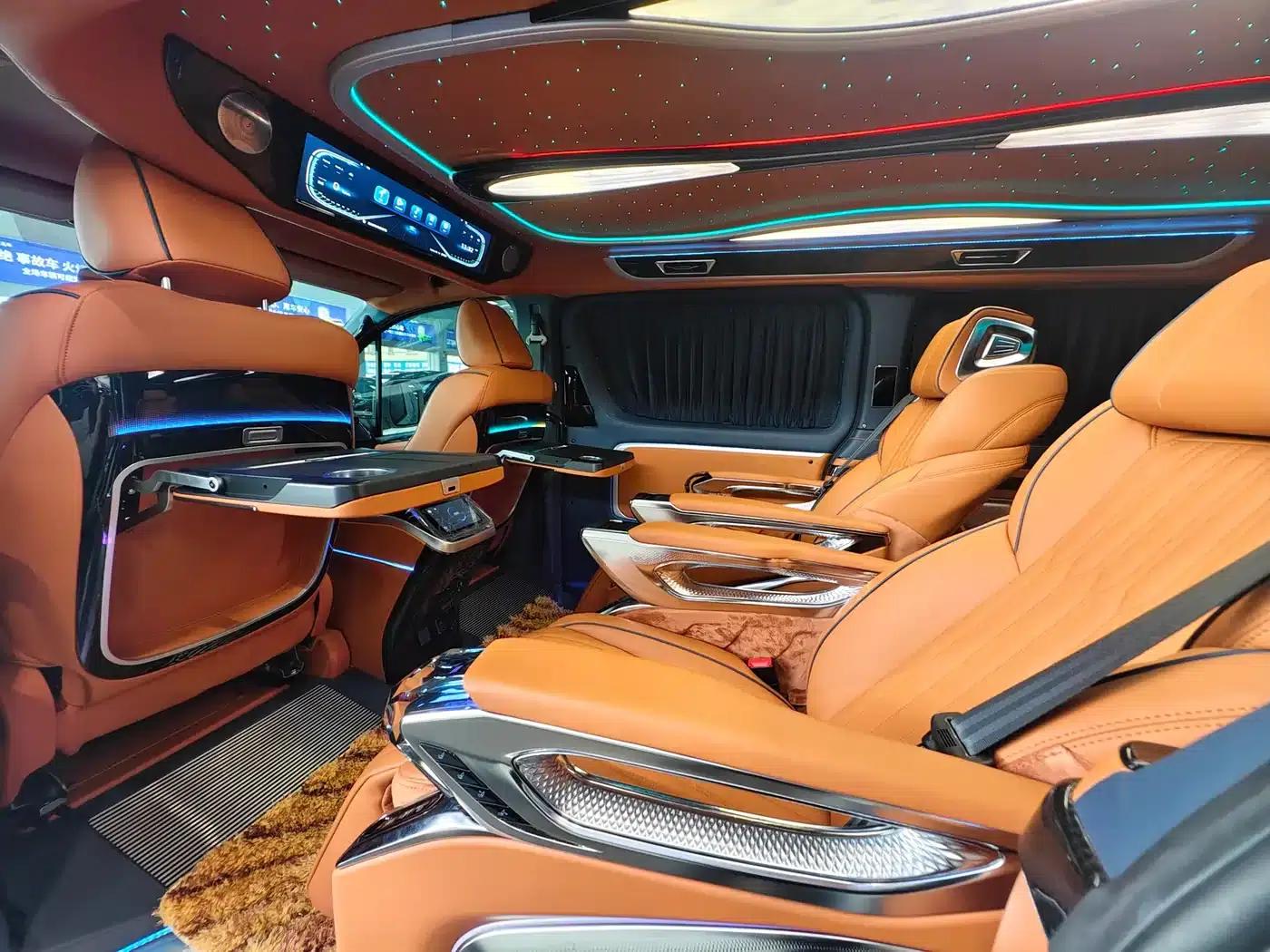 2025 HIACE 3.5L Automatic — миниатюра 15