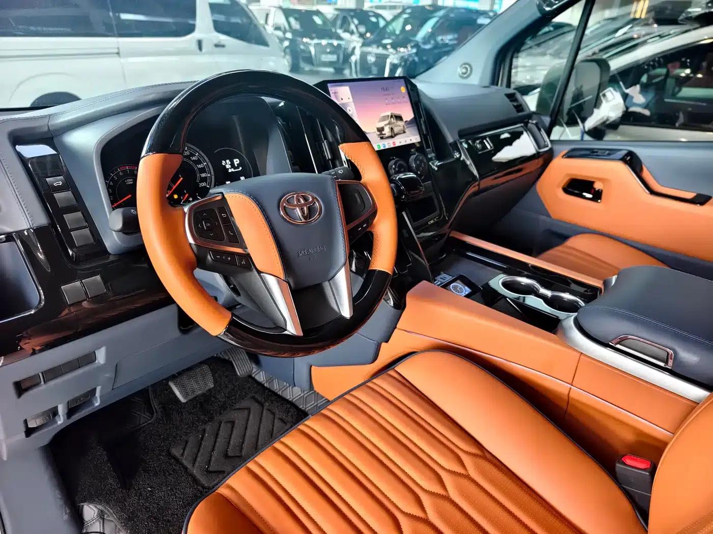2025 HIACE 3.5L Automatic — миниатюра 9