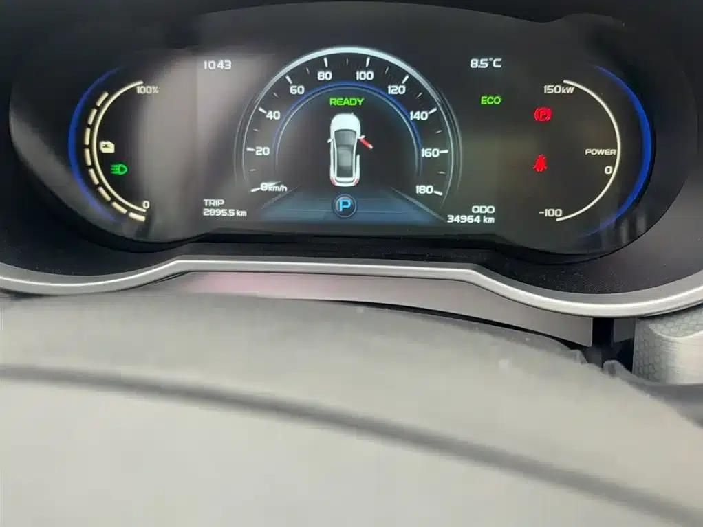 Geely GSe 2018 Premium Edition — миниатюра 12
