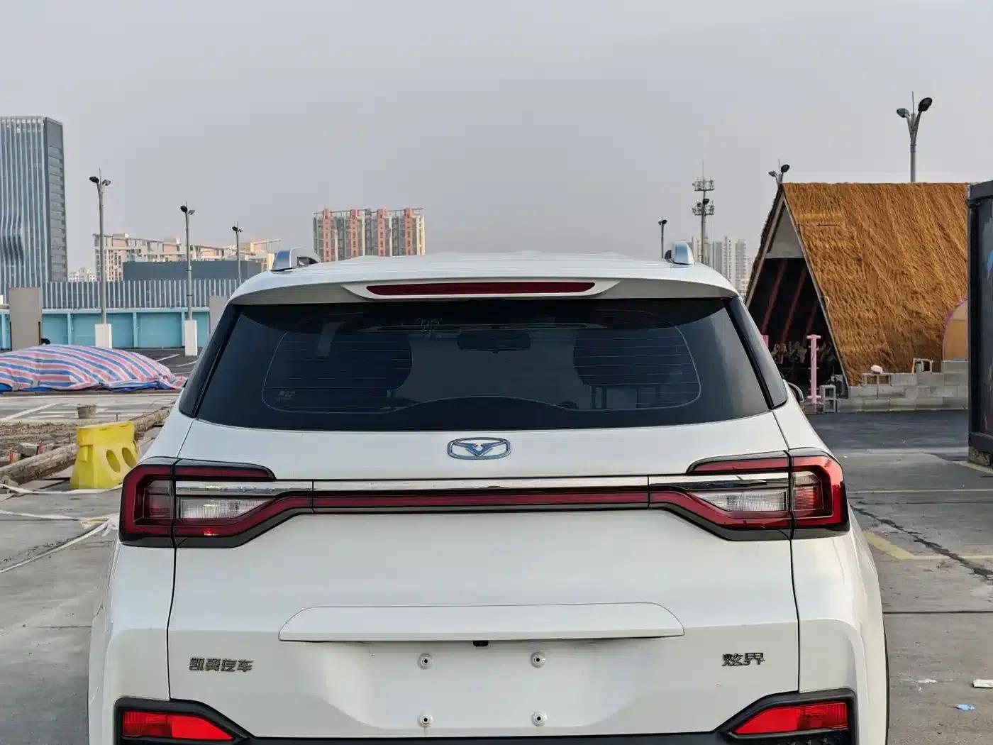 2023 X-Trail 1.5L CVT Premium Edition — миниатюра 6