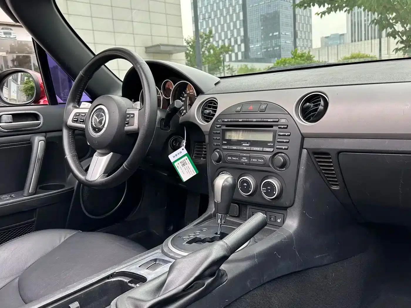 Mazda MX-5 2009 2.0 — миниатюра 16