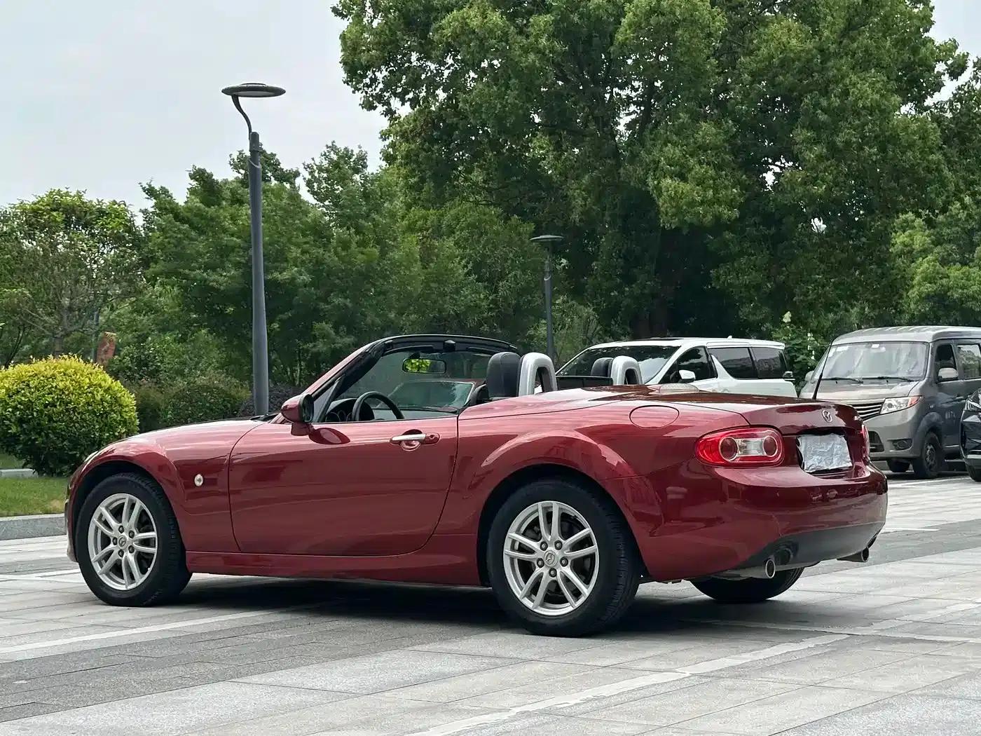 Mazda MX-5 2009 2.0 — миниатюра 4