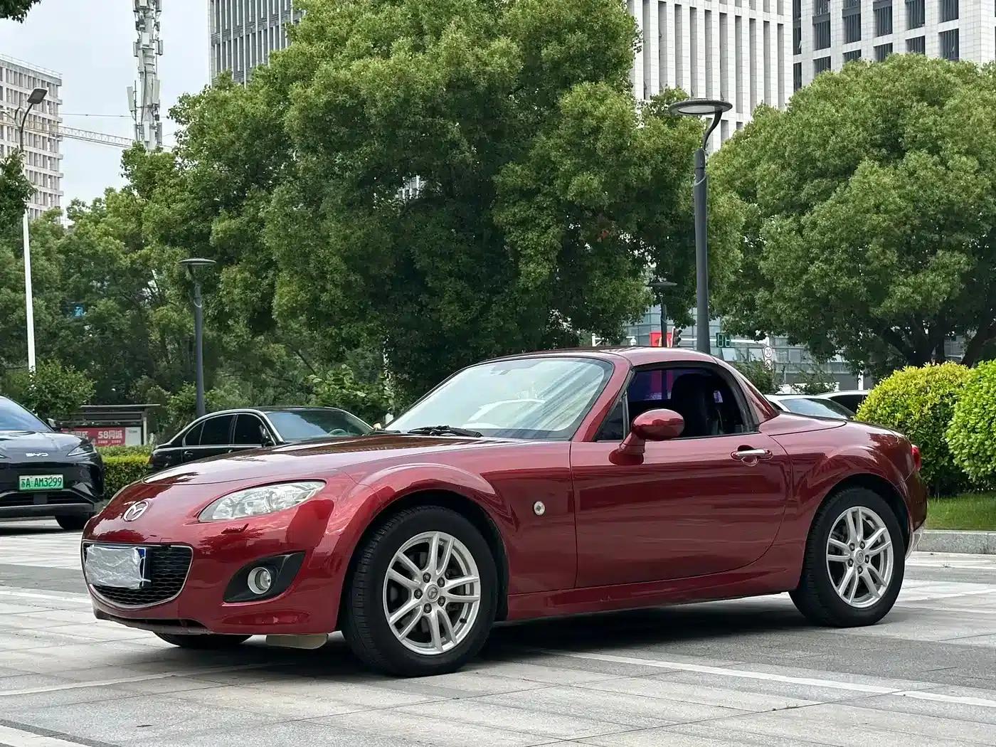 Mazda MX-5 2009 2.0 — миниатюра 7