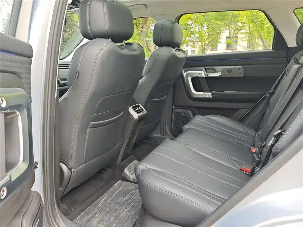 Explore 06 2023 Urban Edition 1.6T 2WD Luxury — миниатюра 22