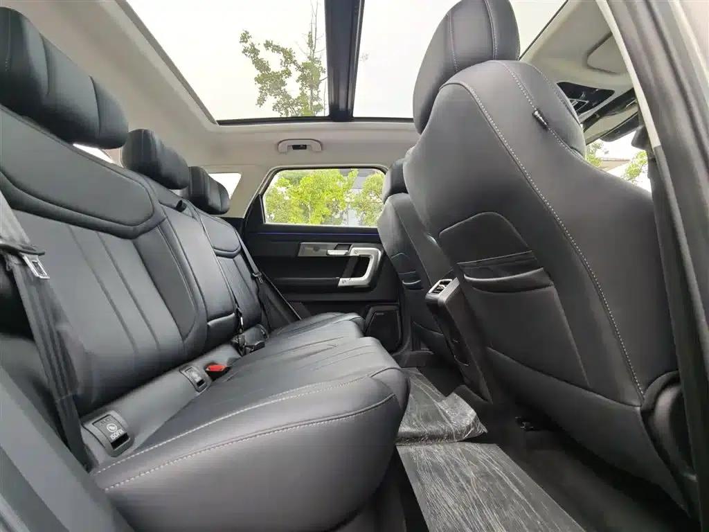 Explore 06 2023 Urban Edition 1.6T 2WD Luxury — миниатюра 4