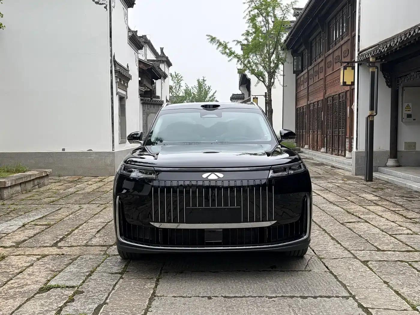 Fengyun T11 2026 Model 220 4WD Family Fun — миниатюра 2